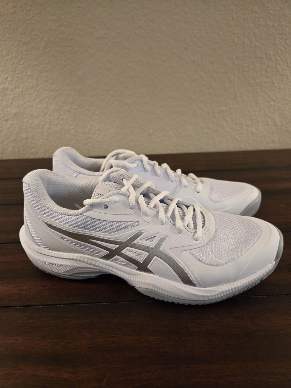 ASICS White/Silver Women's Tennis/Pickleball Sneakers
